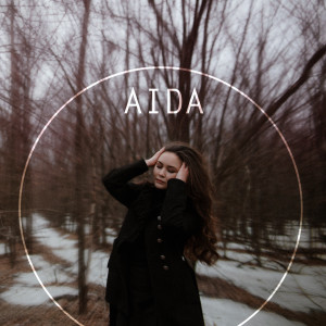 Listen to Рассвет song with lyrics from Aida