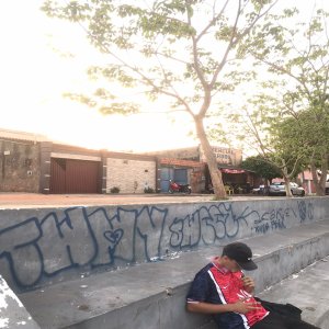 default playlist img