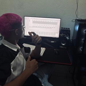 default playlist img