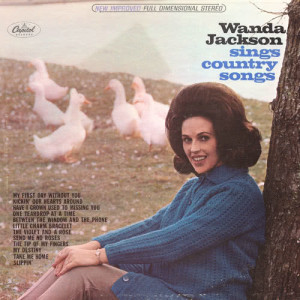 收聽Wanda Jackson的Take Me Home歌詞歌曲