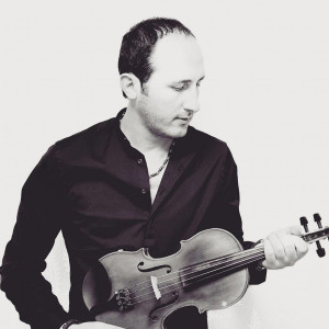 收聽Davit Matevosyan的Lullaby歌詞歌曲