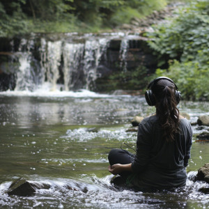อัลบัม River's Embrace: Relaxation Music Serenity ศิลปิน Relaxing Time Music