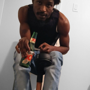 ดาวน์โหลดและฟังเพลง Blues (Explicit) พร้อมเนื้อเพลงจาก Cowboykey