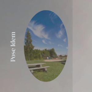收聽Chriso Kinon的Available Everyone歌詞歌曲