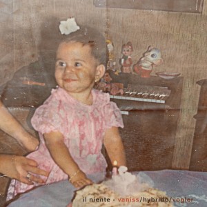 收聽Vaniss的Il Niente歌詞歌曲