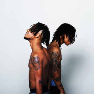 ดาวน์โหลดและฟังเพลง Came A Long Way พร้อมเนื้อเพลงจาก Rae Sremmurd