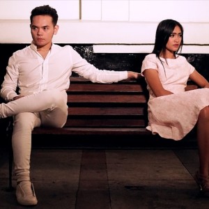 Listen to Kebohongan Cinta song with lyrics from Sam