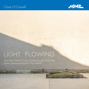 Clare O'Connell的專輯Clare O'Connell: Light Flowing