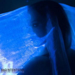 收聽Transviolet的Bad Intentions歌詞歌曲