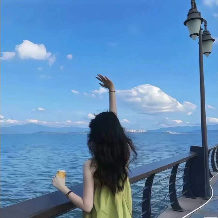叶昀
