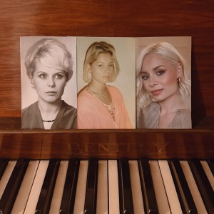 ดาวน์โหลดและฟังเพลง Dinner Table พร้อมเนื้อเพลงจาก Nina Nesbitt