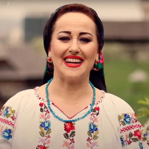 Listen to Să Trăiască Anele song with lyrics from Aurora Mihai