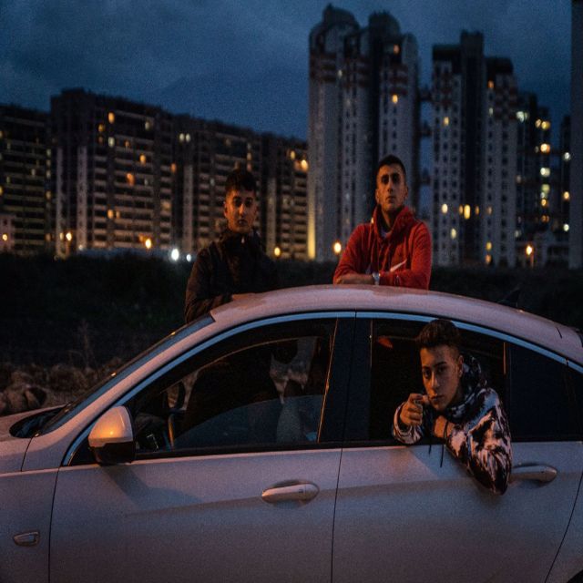 Dengarkan Jargo lagu dari Arslan dengan lirik