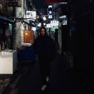 收聽XENZEY的TOKYO歌詞歌曲