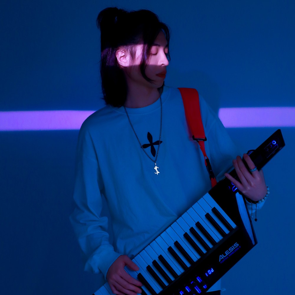 IZZI一几