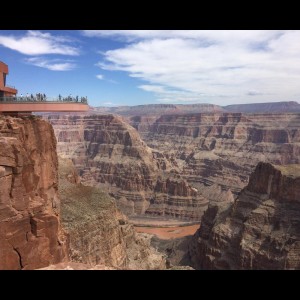 Dengarkan lagu Give Me the Strength nyanyian Spa Music Relaxation dengan lirik