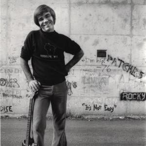 ดาวน์โหลดและฟังเพลง She's a Big Girl Now (Remaster) พร้อมเนื้อเพลงจาก Dickey Lee