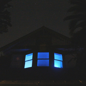 Album Home oleh Fiji Blue