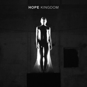 ดาวน์โหลดและฟังเพลง Kingdom พร้อมเนื้อเพลงจาก HOPE