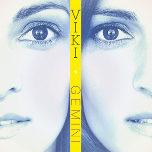 ดาวน์โหลดและฟังเพลง Wet Wall พร้อมเนื้อเพลงจาก Viki