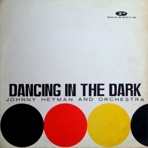 ดาวน์โหลดและฟังเพลง Dancing in the Dark พร้อมเนื้อเพลงจาก Johnny Heyman