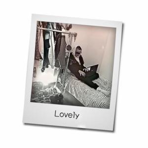 ดาวน์โหลดและฟังเพลง LOVELY LO-FI (Explicit) พร้อมเนื้อเพลงจาก Joao Carrera