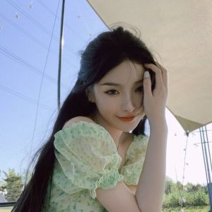 Listen to Fatal Love (变速版) song with lyrics from BGM姐姐