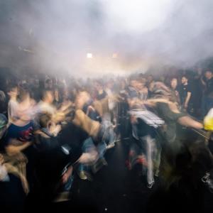 Listen to Moshpit (Explicit) song with lyrics from Gxthicof3six