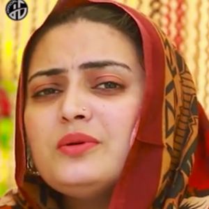 Listen to Zra De Pa Ma Na Khafa Kegi song with lyrics from Bahadar Zaib