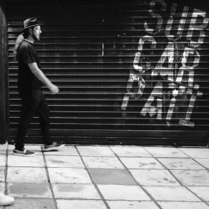 Dengarkan Ivan (Vinyl Edition) lagu dari Subcarpaţi dengan lirik