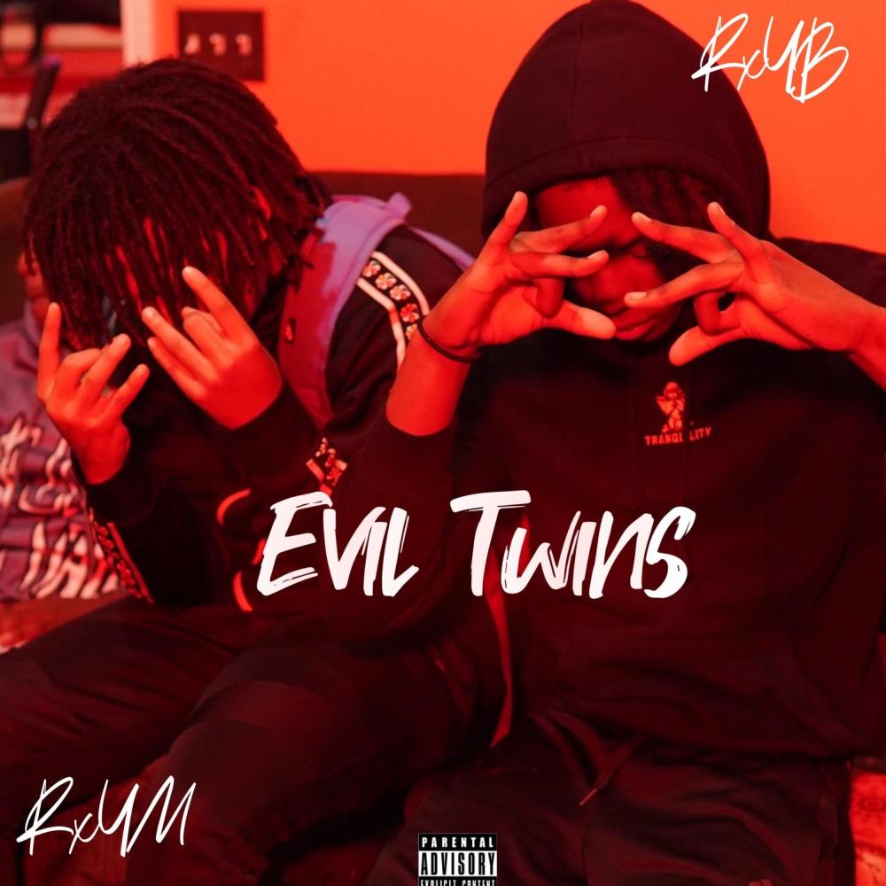 Ghost (feat. RxYM & Luh5ive) (Explicit)