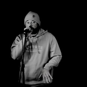 Chase Stebbins的專輯Chase Stebbins and The Only Known Live at Piano Mill (Explicit)