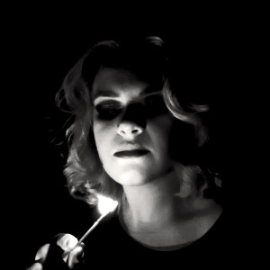 收听Marrianne的Honest歌词歌曲