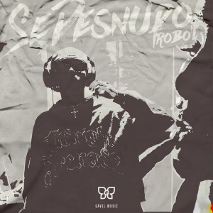 收聽Trobol的Se Desnudo歌詞歌曲