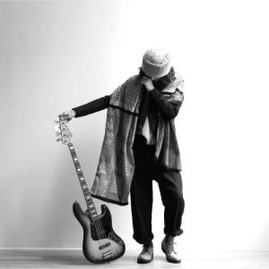 ดาวน์โหลดและฟังเพลง サヨナラの雨 พร้อมเนื้อเพลงจาก Ohashi Trio