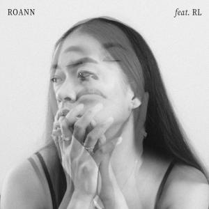 收聽ROANN的Love Doesn't Live Here (feat. RL)歌詞歌曲