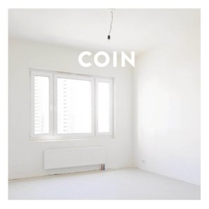 ดาวน์โหลดและฟังเพลง Run (Album Version) พร้อมเนื้อเพลงจาก Coin