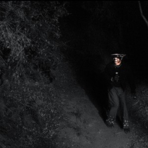 ดาวน์โหลดและฟังเพลง Chasing พร้อมเนื้อเพลงจาก MyCompiledThoughts