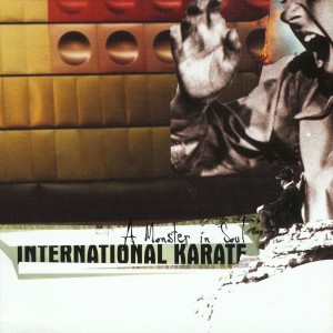 收聽International Karate的Tonight I Can See Around Corners歌詞歌曲