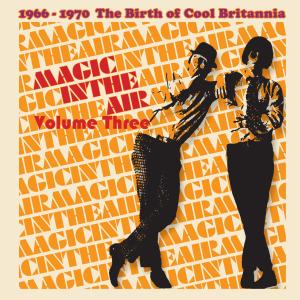 收聽The Barron Knights的Here Come the Bees歌詞歌曲