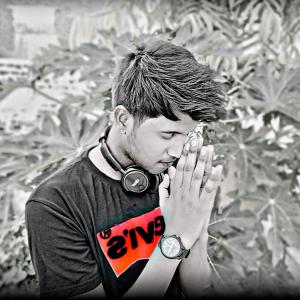 Listen to Hookah (feat. Sumit Raj Goyal) song with lyrics from MG