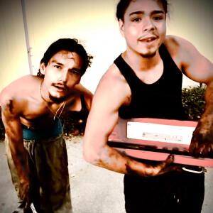 default playlist img