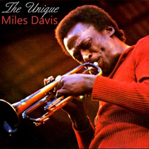 收聽Miles Davis的It's Only A Paper Moon歌詞歌曲