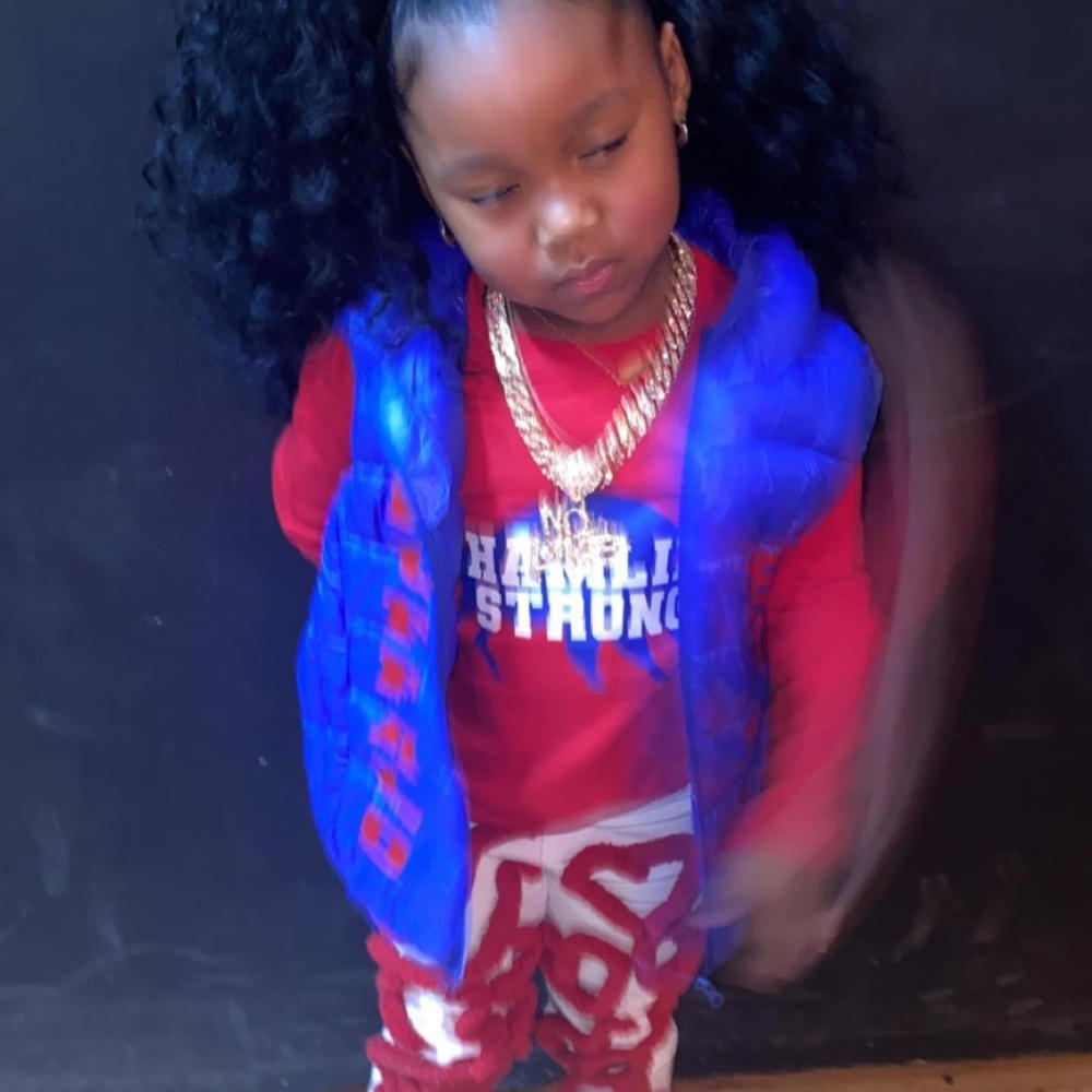 Who Not Cutee (feat. PrinceZz Paris)