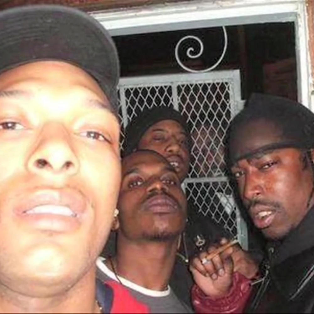 Dopefiend Shotout (feat. Flatline, JB Da Original, Leo J & Buddah Mack) (Explicit)