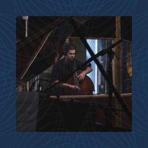 收聽Julian Haugland的Feeling at Home (feat. Rasmus Sørensen, Jongkuk Kim, Erlend Vangen Kongtorp & Amund Totland)歌詞歌曲