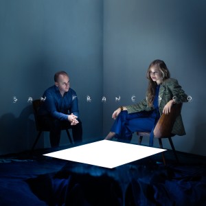 ดาวน์โหลดและฟังเพลง San Francisco พร้อมเนื้อเพลงจาก Veronika Harcsa