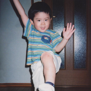 Dengarkan lagu 大人に言う (feat. WILYWNKA) nyanyian VIGORMAN dengan lirik