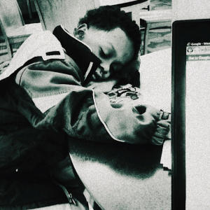 default playlist img