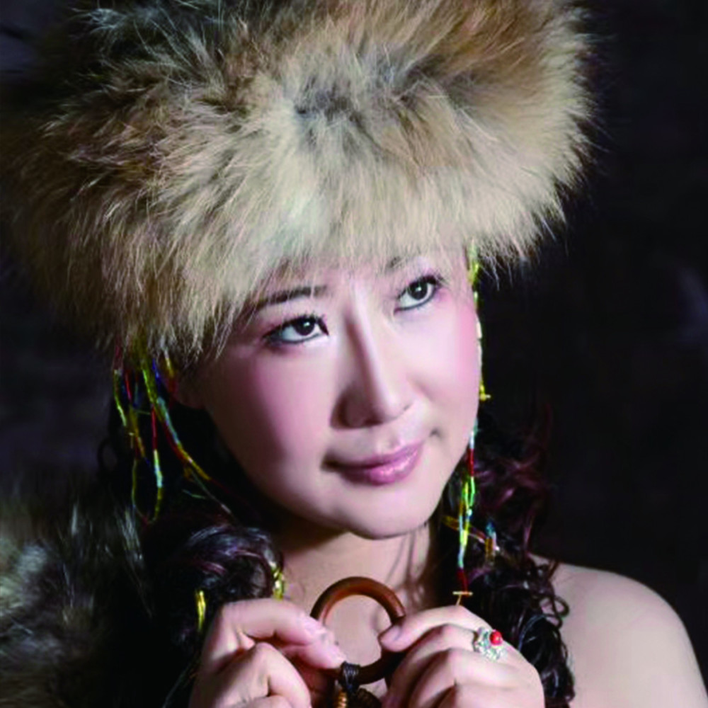 阿如娜（女）
